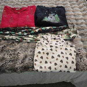 Croft & Barrow Women's Sweaters - Red, Black, White